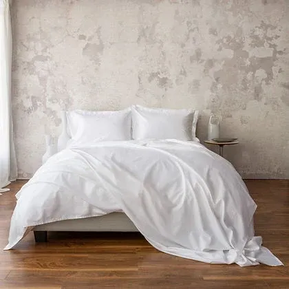 St. Genève Giza 92 Classic Sateen duvet cover in white — 100% Egyptian cotton, 400 thread count, sewn in Canada