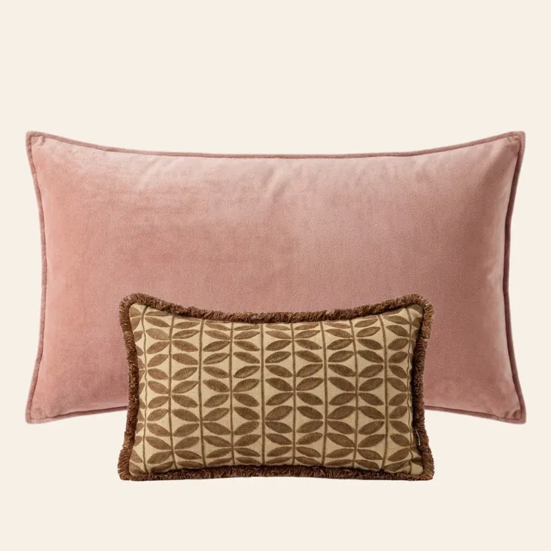 Kotabo sierkussenset Elle – Set van 2 kussens – Pretty in Pink & Bold Beige